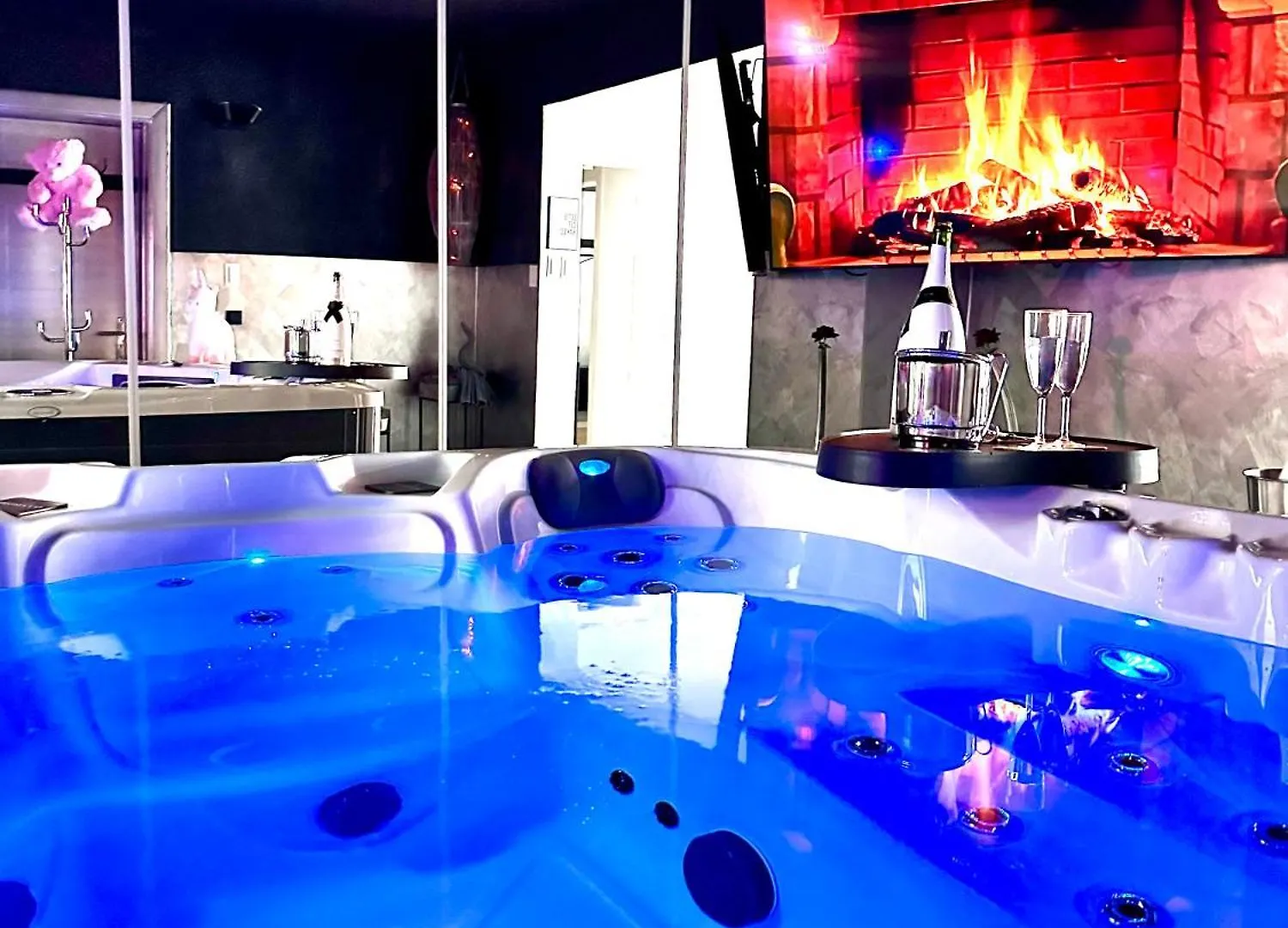 Whirlpool Studio Pretty Apartment Hamburg 0*,